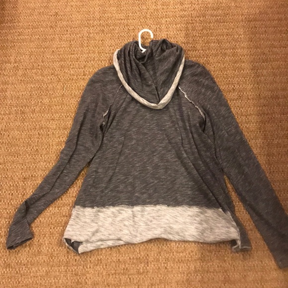 Free People medium top - Picture 4 of 4